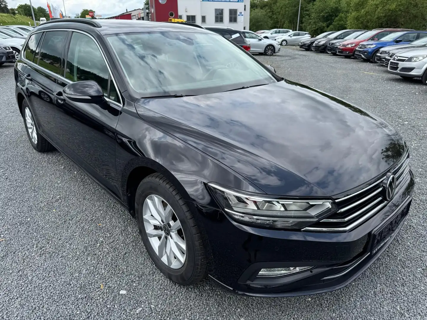 Volkswagen Passat Variant 2.0 TDI *DSG*Business*AHK*PDCHI+V Noir - 1