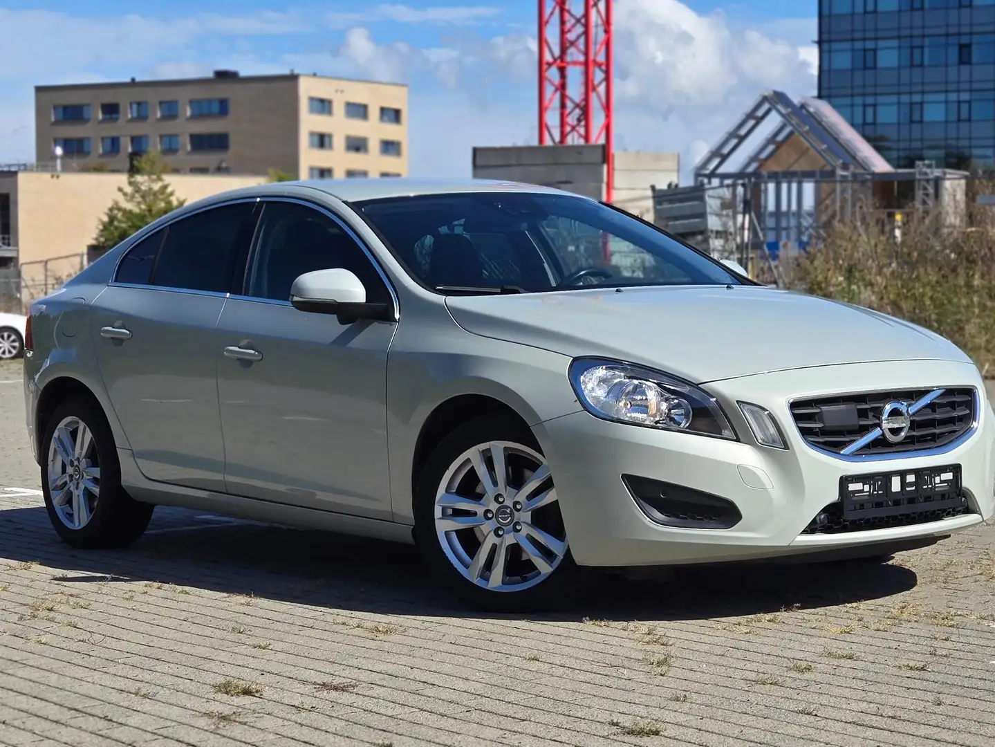 Volvo S60 Diesel D2 Powershift Summum Automatik Grau - 2