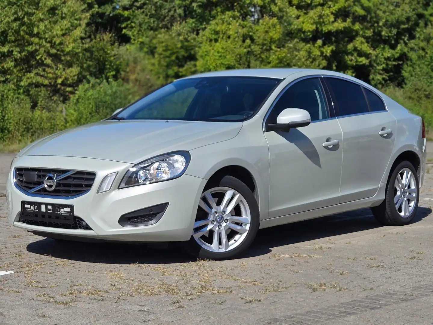 Volvo S60 Diesel D2 Powershift Summum Automatik Grau - 1