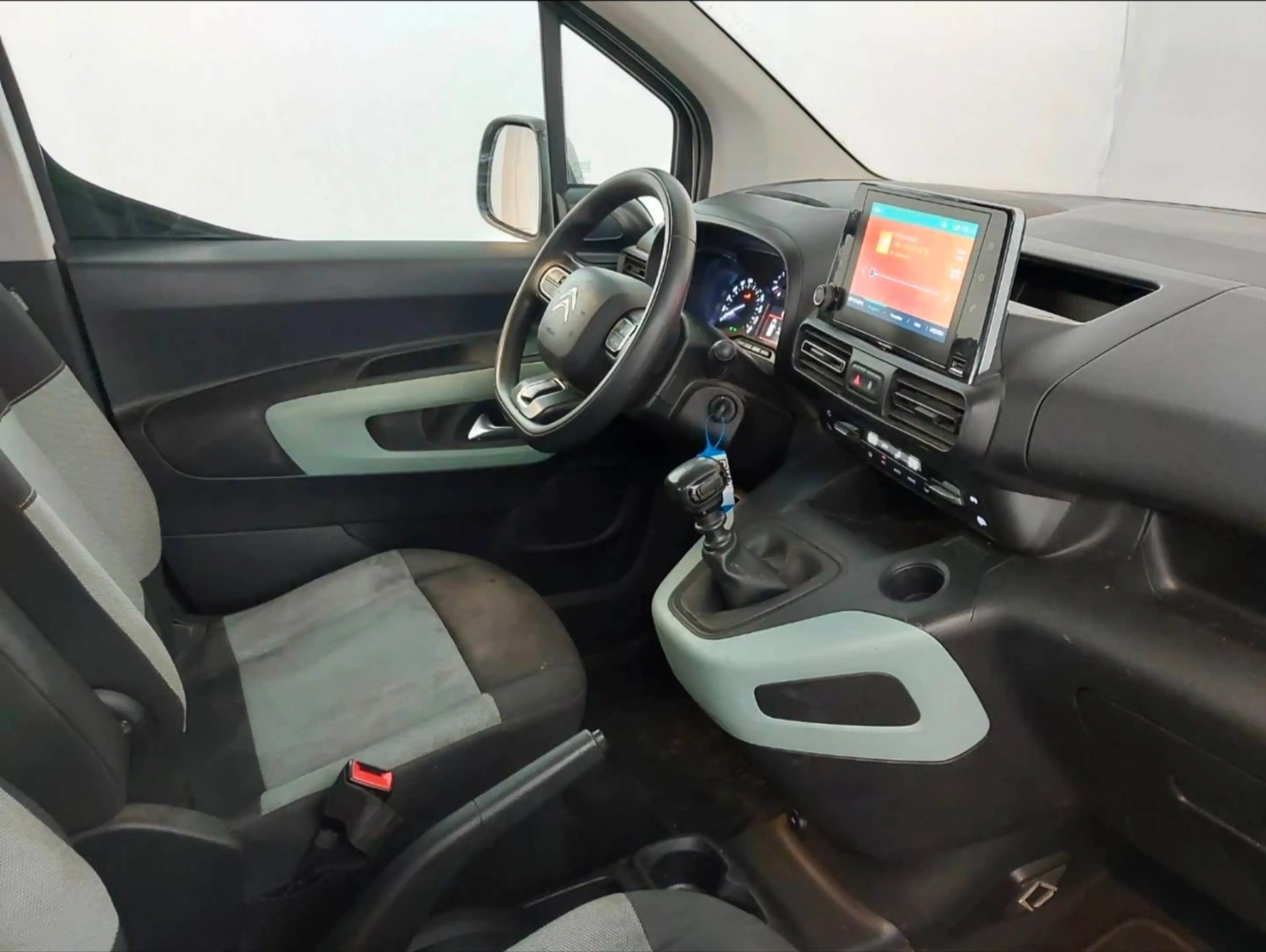 Citroen Berlingo BERLINGO 1.2 LIVE M 5SZ NAVI DAB KLIMA PDC — photo 3