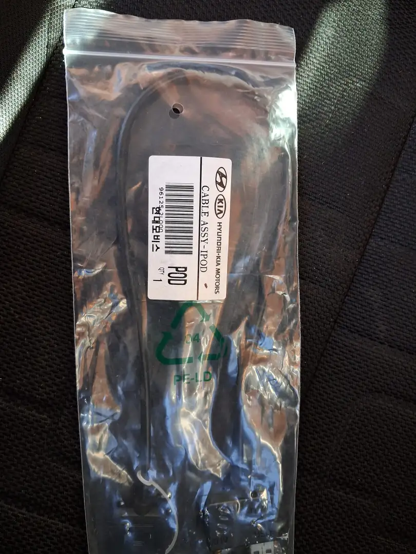 Kia Venga Venga/CVVT/1,4/MOTION/5D/S+D Grau - 2