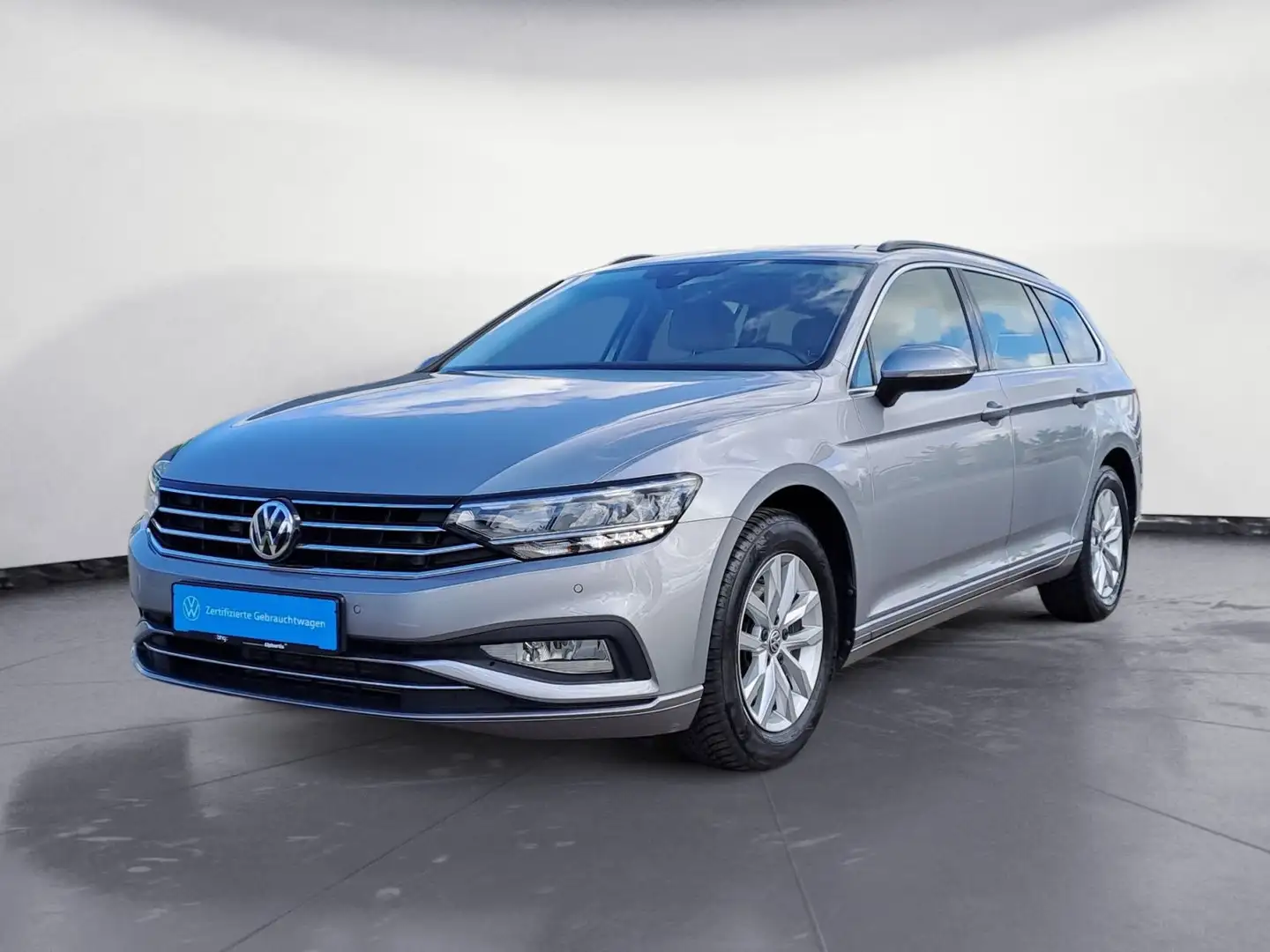 Volkswagen Passat Variant 1.5 TSI Business Premium Navi ACC Silber - 2