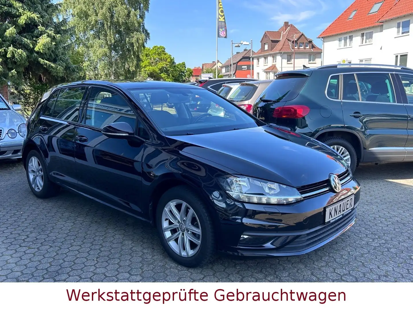 Volkswagen Golf VII Lim.*Sitzheizung*PDC*6 Gang*1.Hand* Nero - 1