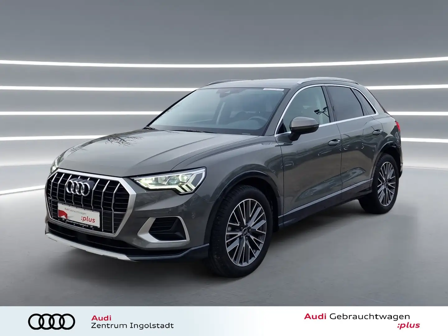 Audi Q3 35 TFSI NAVI+ LED AHK 19" ACC advanced Grau - 2