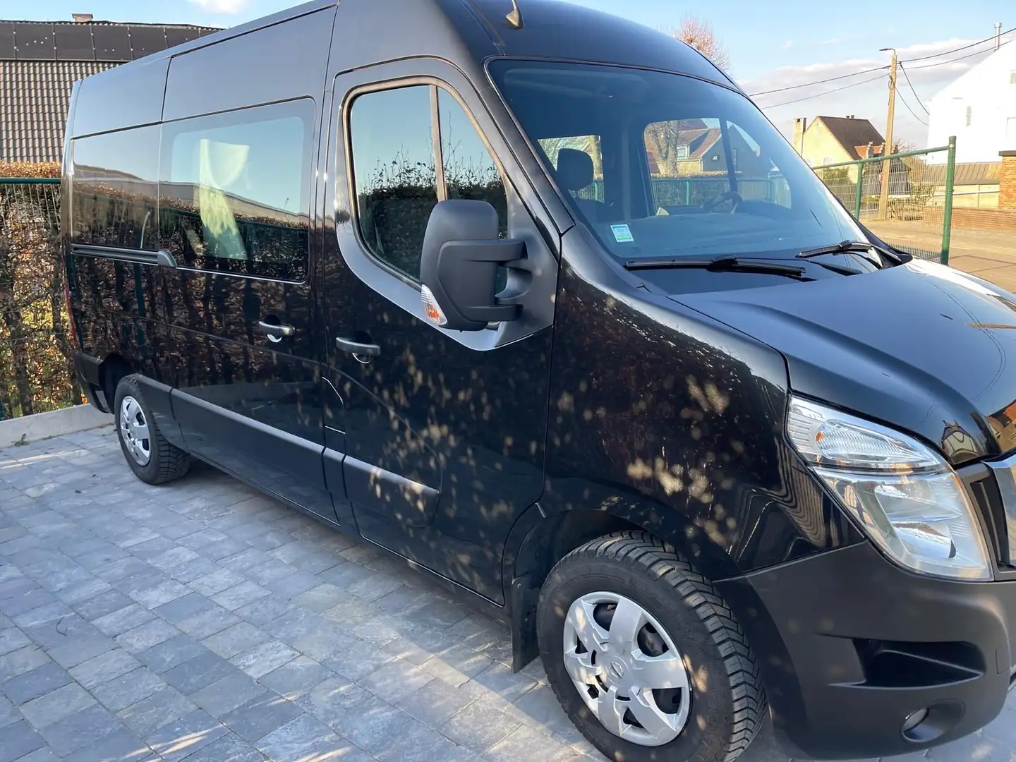 Nissan NV400 NV400 L2H2 35 FWD Quickshift Comfort Noir - 1