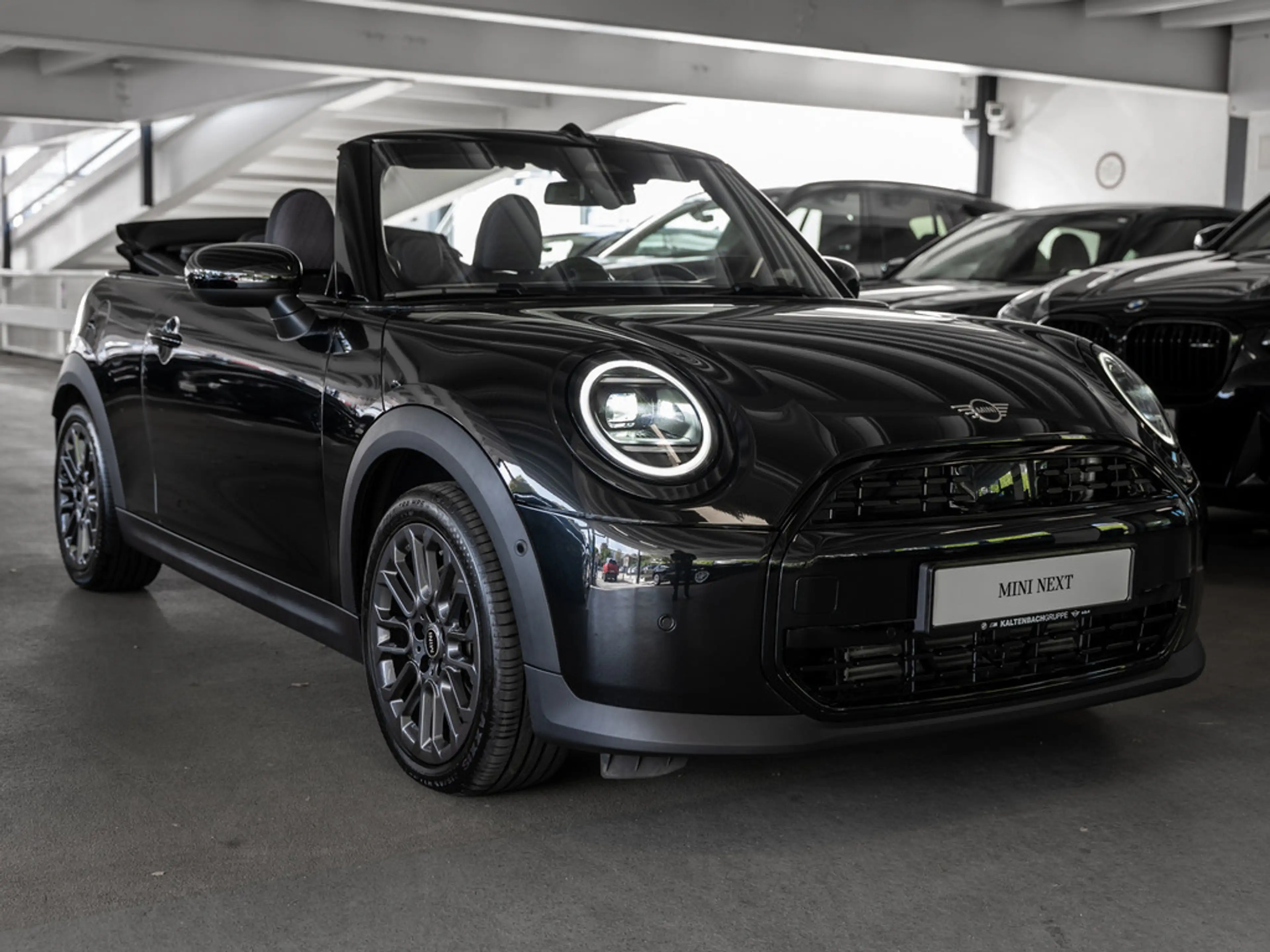 MINI Cooper C Cabrio Classic Trim HUD LED NAVI H/K — photo 6
