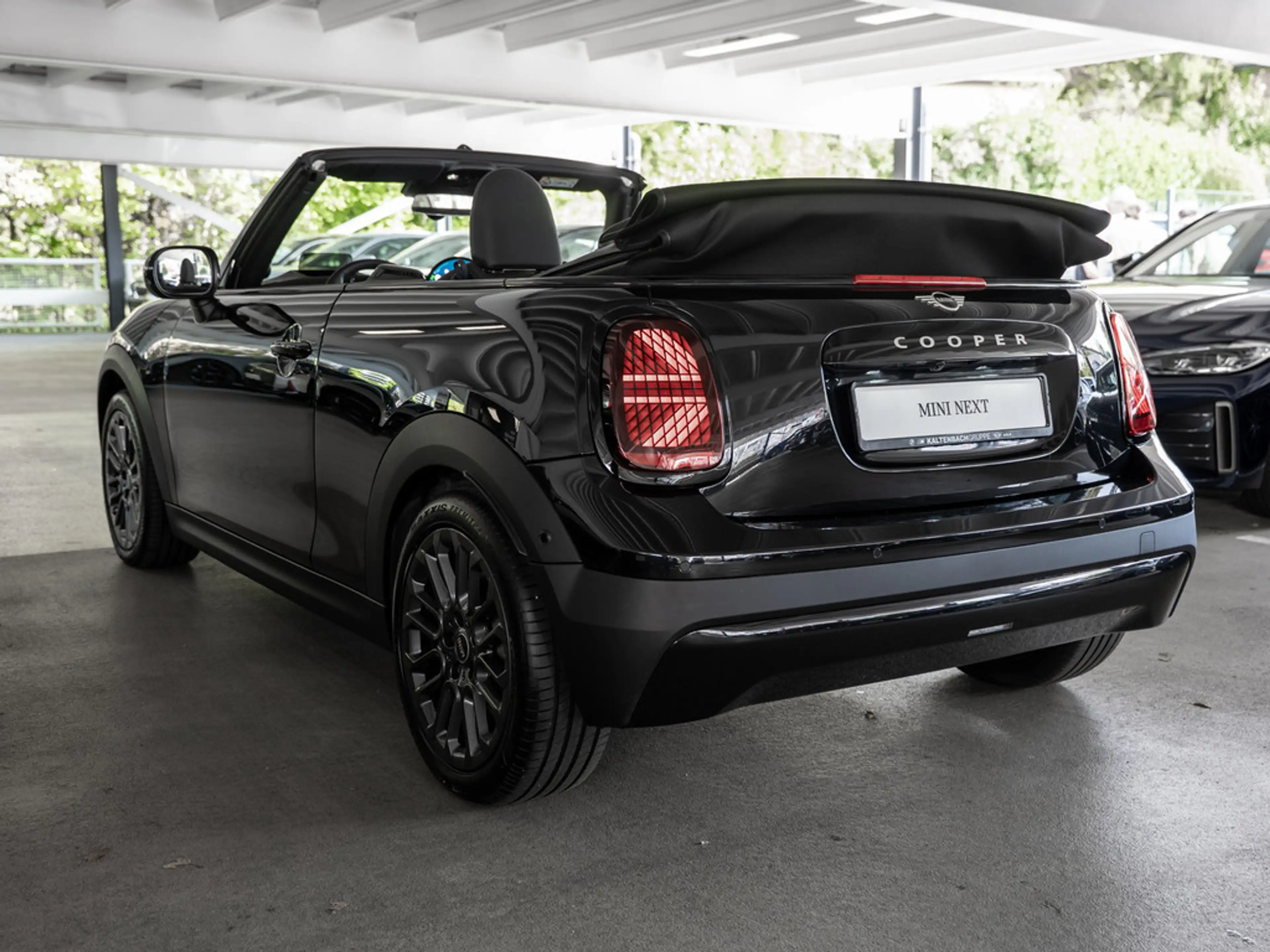 MINI Cooper C Cabrio Classic Trim HUD LED NAVI H/K — photo 10