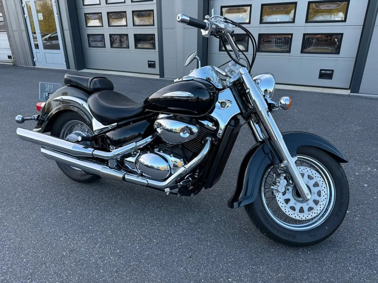 Suzuki VL 800 Intruder Noir - 2