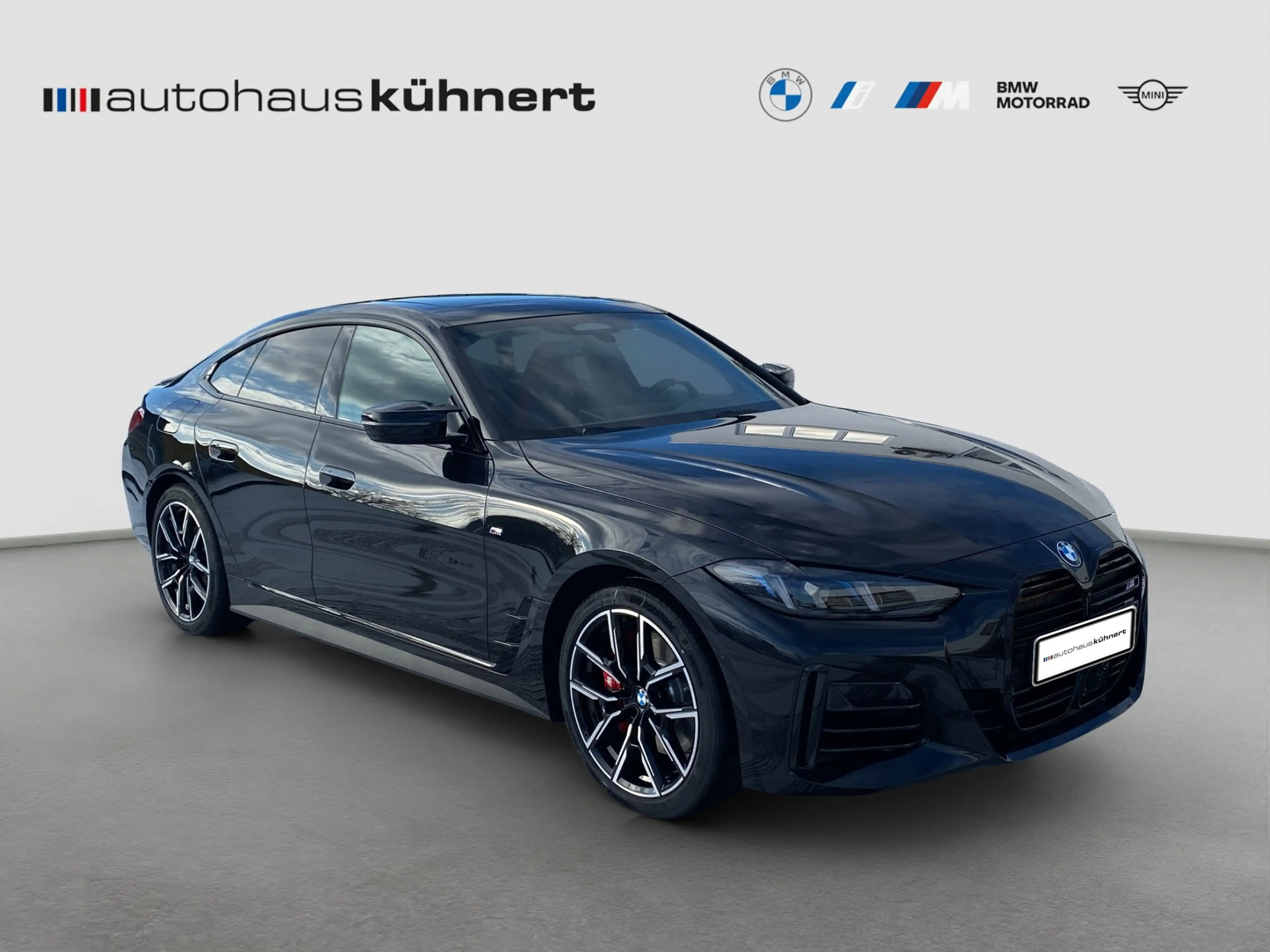 BMW M4 i xDrive Gran Coupé M-Sport UPE: 93.100 EUR — photo 9