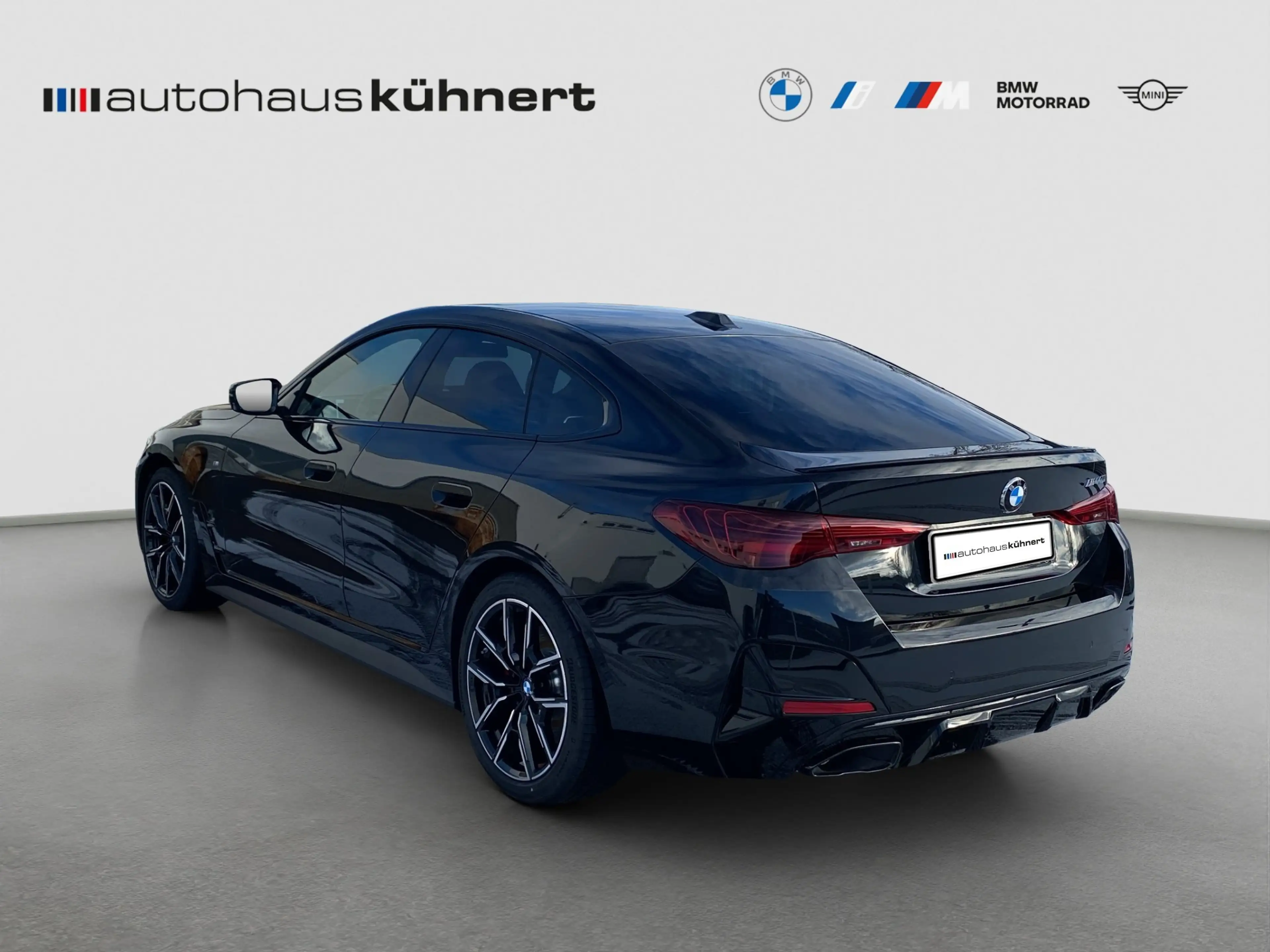 BMW M4 i xDrive Gran Coupé M-Sport UPE: 93.100 EUR — photo 5