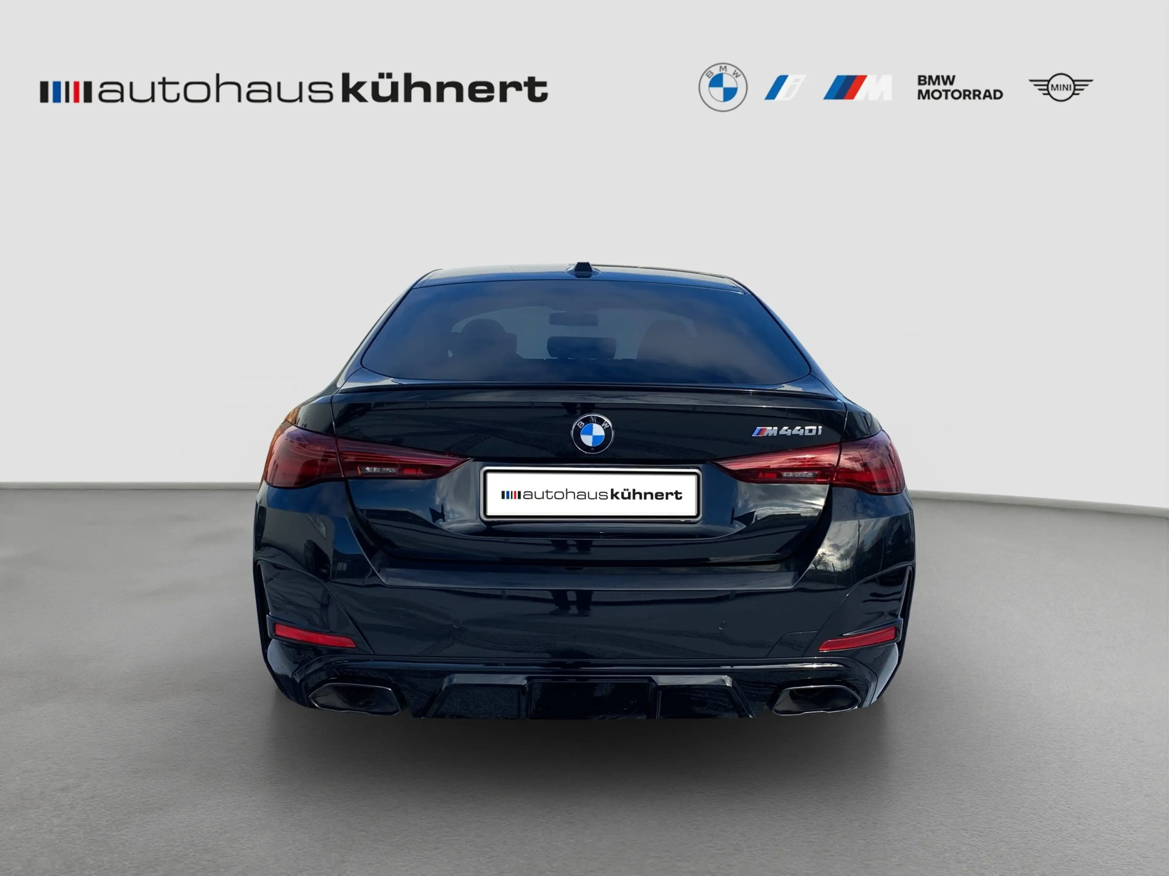 BMW M4 i xDrive Gran Coupé M-Sport UPE: 93.100 EUR — photo 6