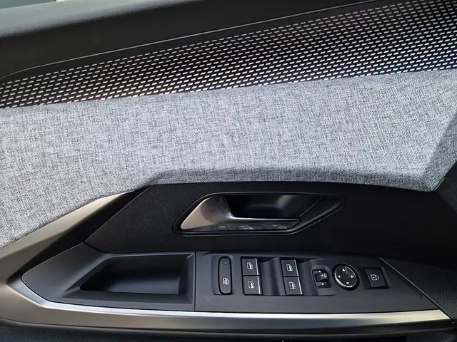 Peugeot 5008 mHEV 145 e-DCS6 GT Exclusive Aut. "sofort verfü... Ansicht 10