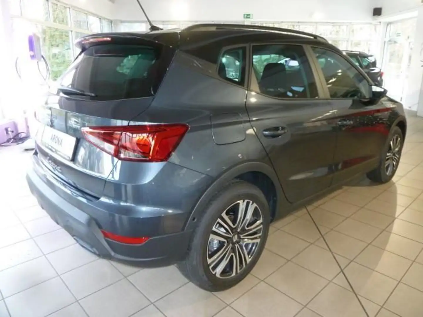 SEAT Arona ARONA ROAD EDITION 1.0 TSI DSG NAVI AHZV-VORBER. Grau - 2