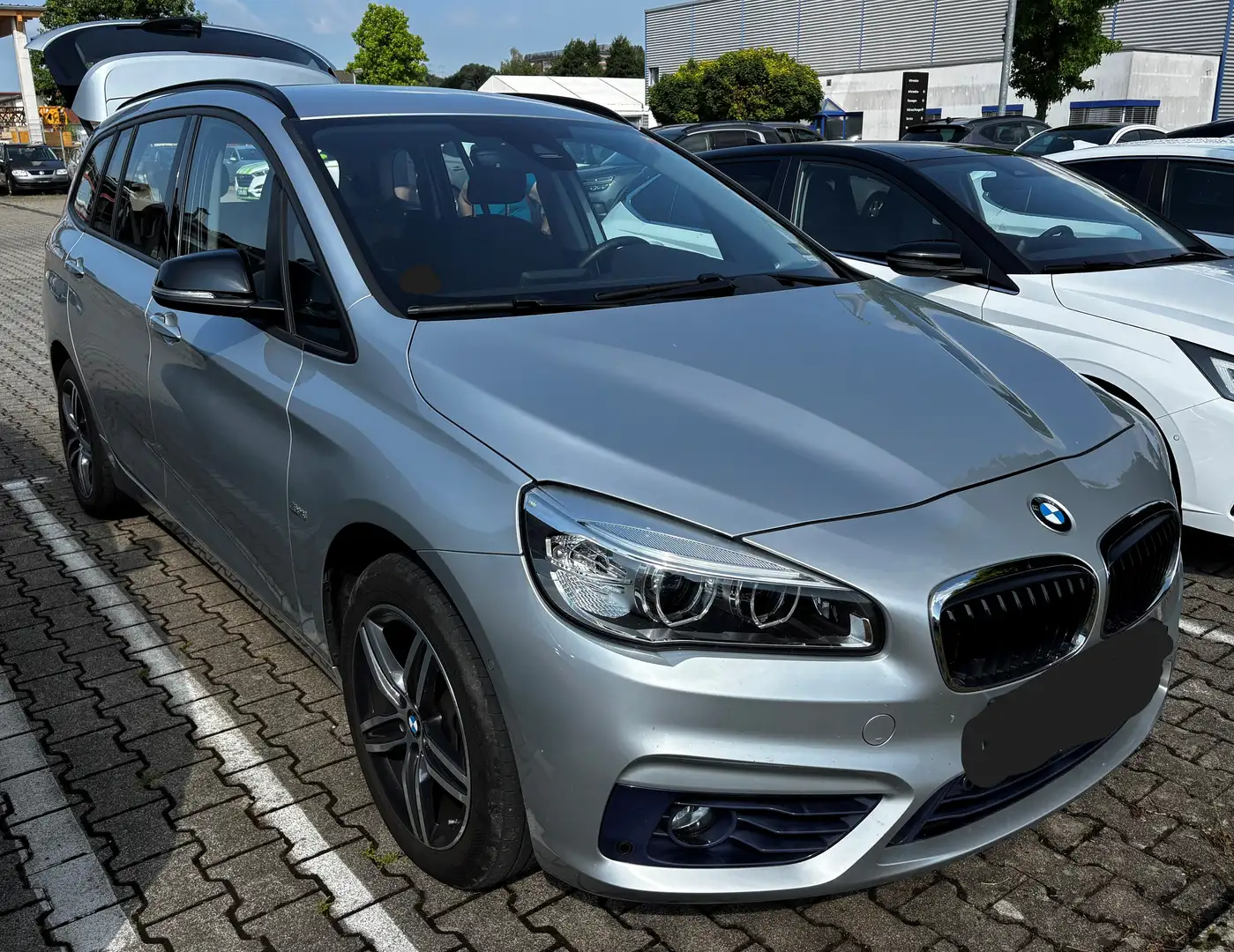 BMW 216 216d Gran Tourer Sport Line Gris - 1