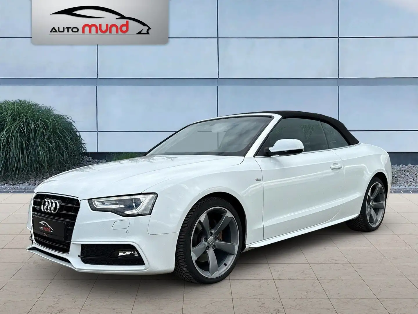 Audi A5 Cabriolet 2.0 TFSI quattro Automatik *Navi* Blanc - 1