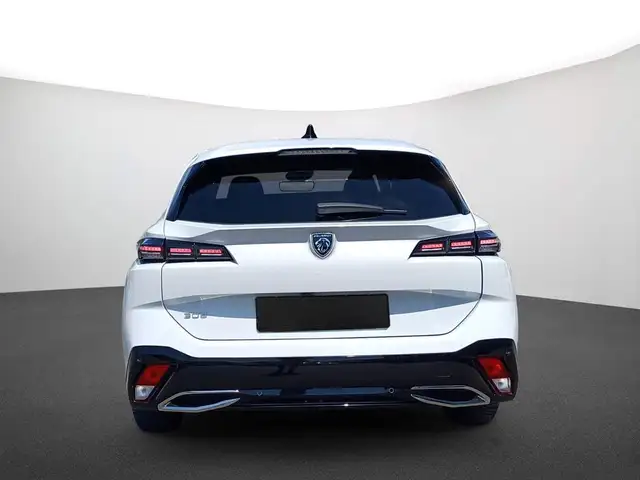 Peugeot 308 view 3
