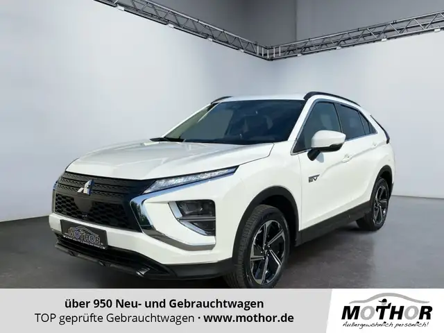 Mitsubishi Eclipse Cross Basis PHEV 2.4 TEMP KAM SHZ
