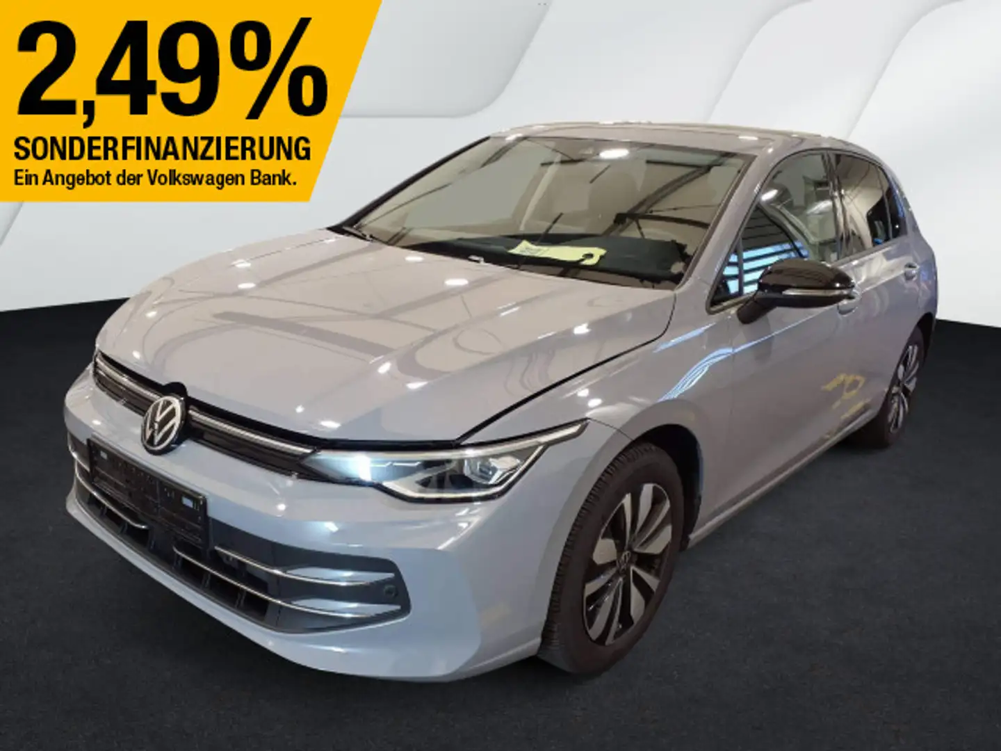 Volkswagen Golf VIII 1.5 eTSI Goal DSG *LED+*AHK*R-CAM*SHZ* Grau - 2