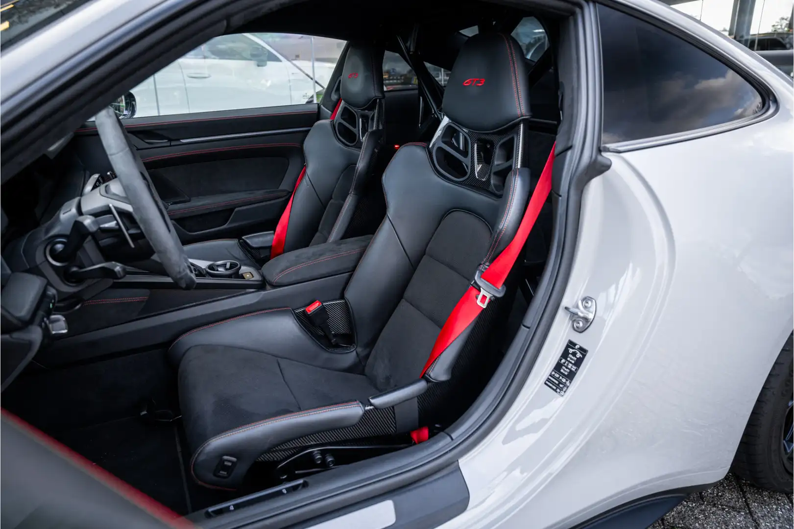 Porsche 992 4.0 GT3 ** Clubsport ** PPF ** PCCB ** Lift ** Car Grigio - 2