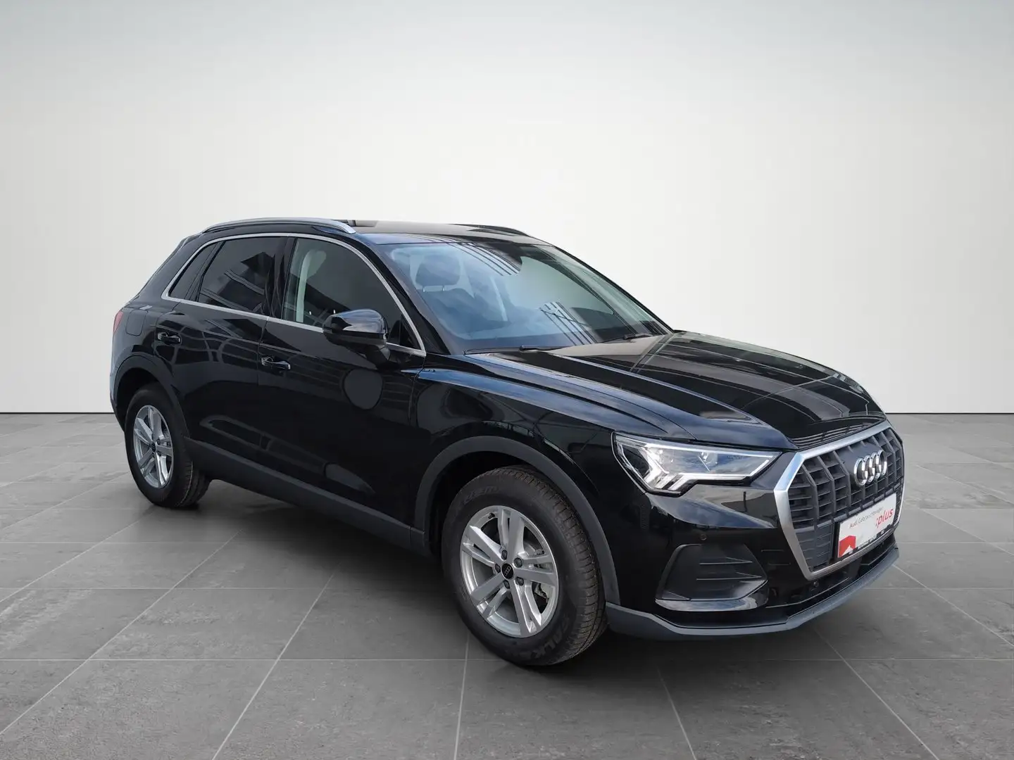 Audi Q3 35 TDI intense Schwarz - 2