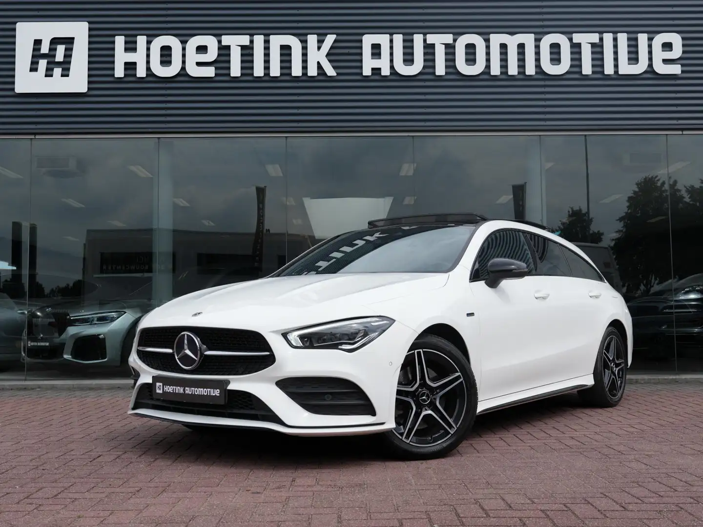 Mercedes-Benz CLA 250 Shooting Brake e Business Solution| Pano | Burmest Wit - 1