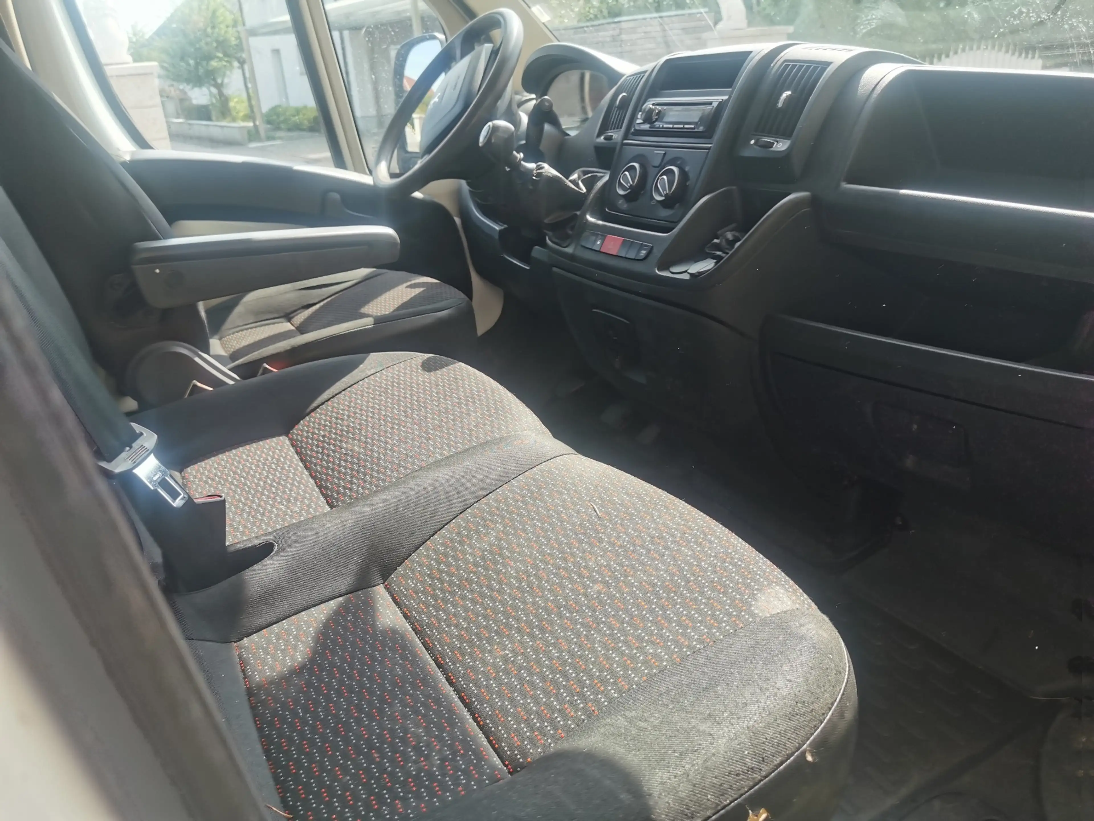 Peugeot Boxer 435 L4 BlueHDi 130 — photo 11
