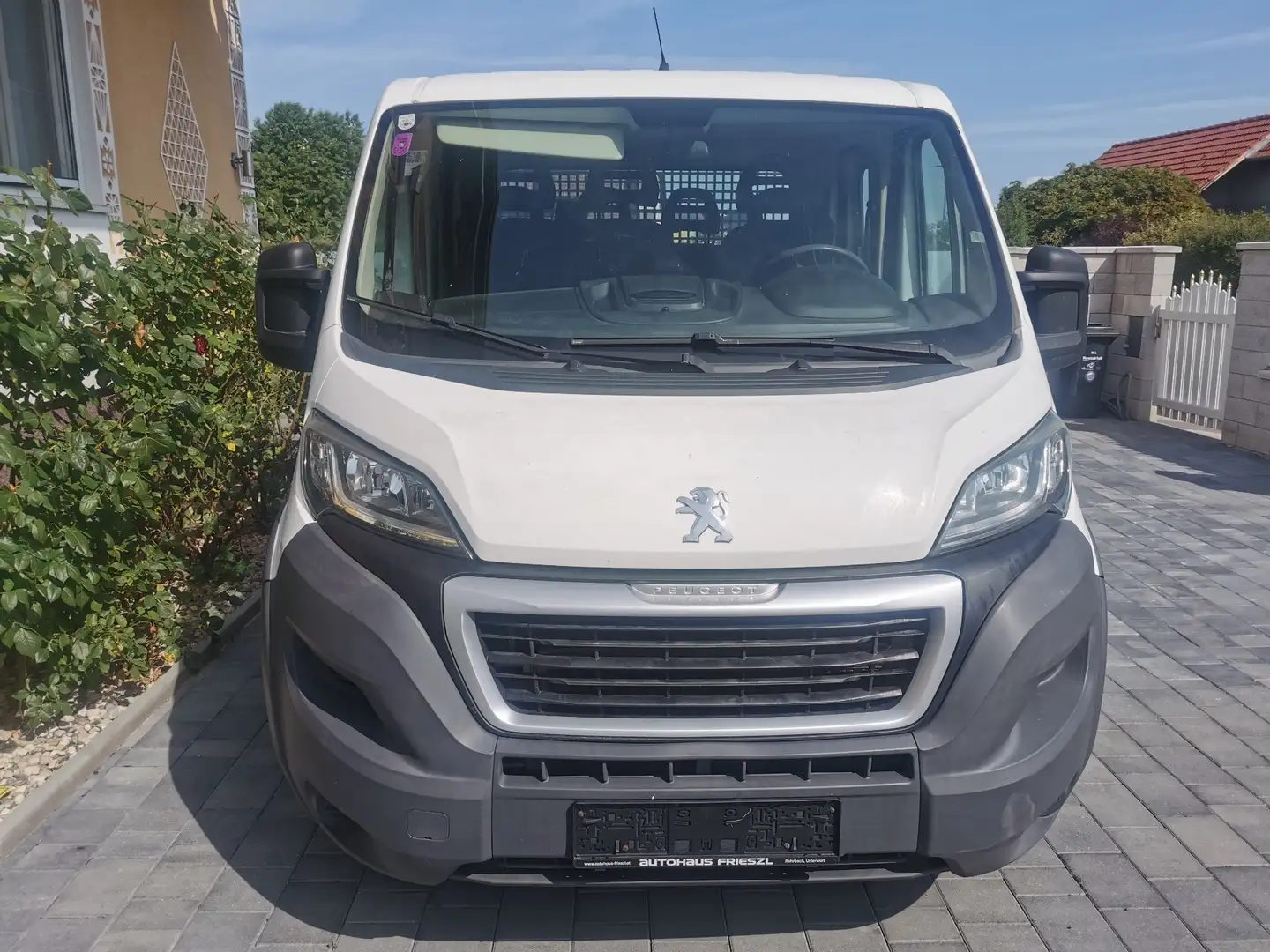 Peugeot Boxer 435 L4 BlueHDi 130 Weiß - 2