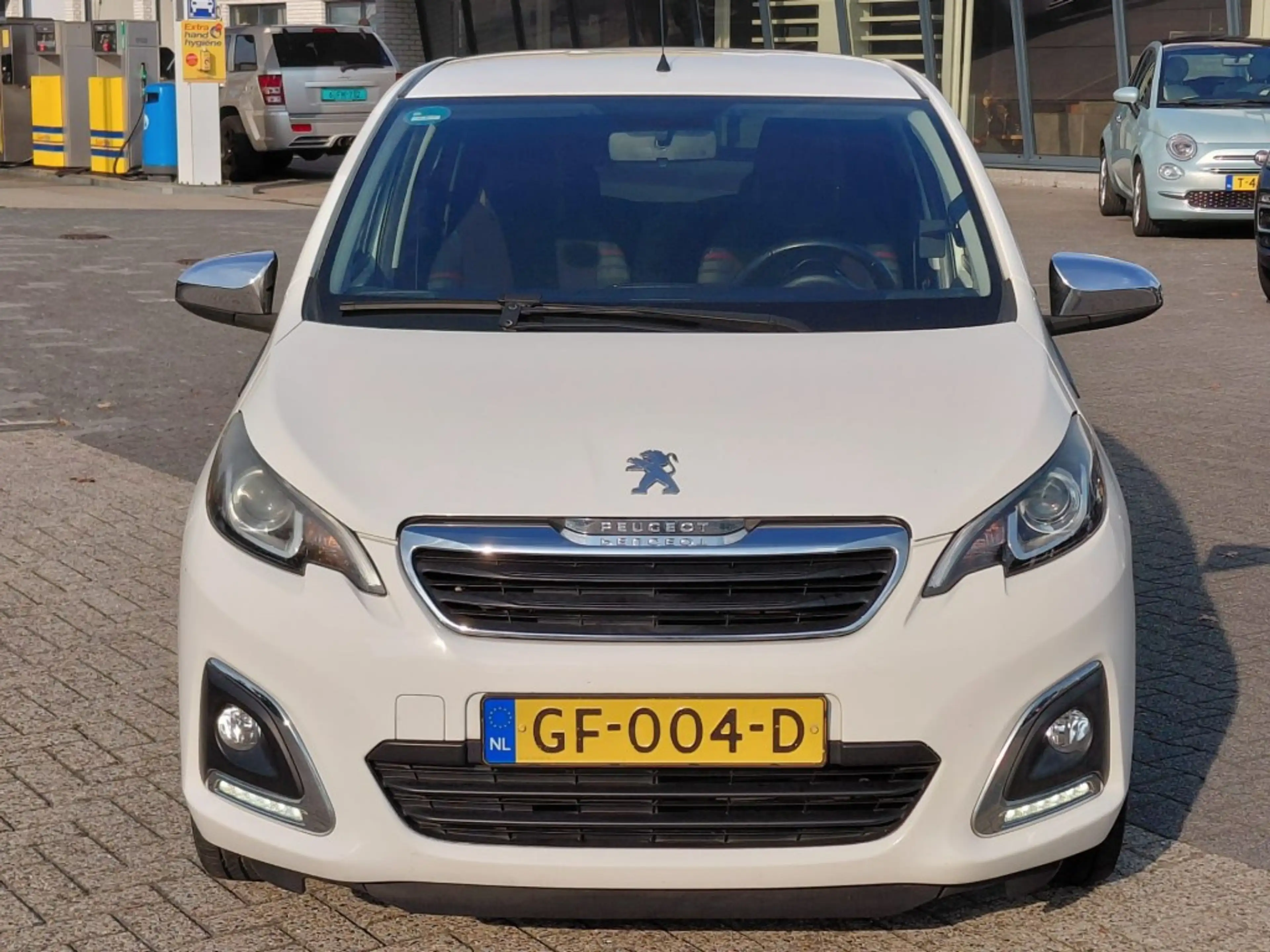 Peugeot 108 KEYLESS CAMERA CRUISE ECC — photo 12