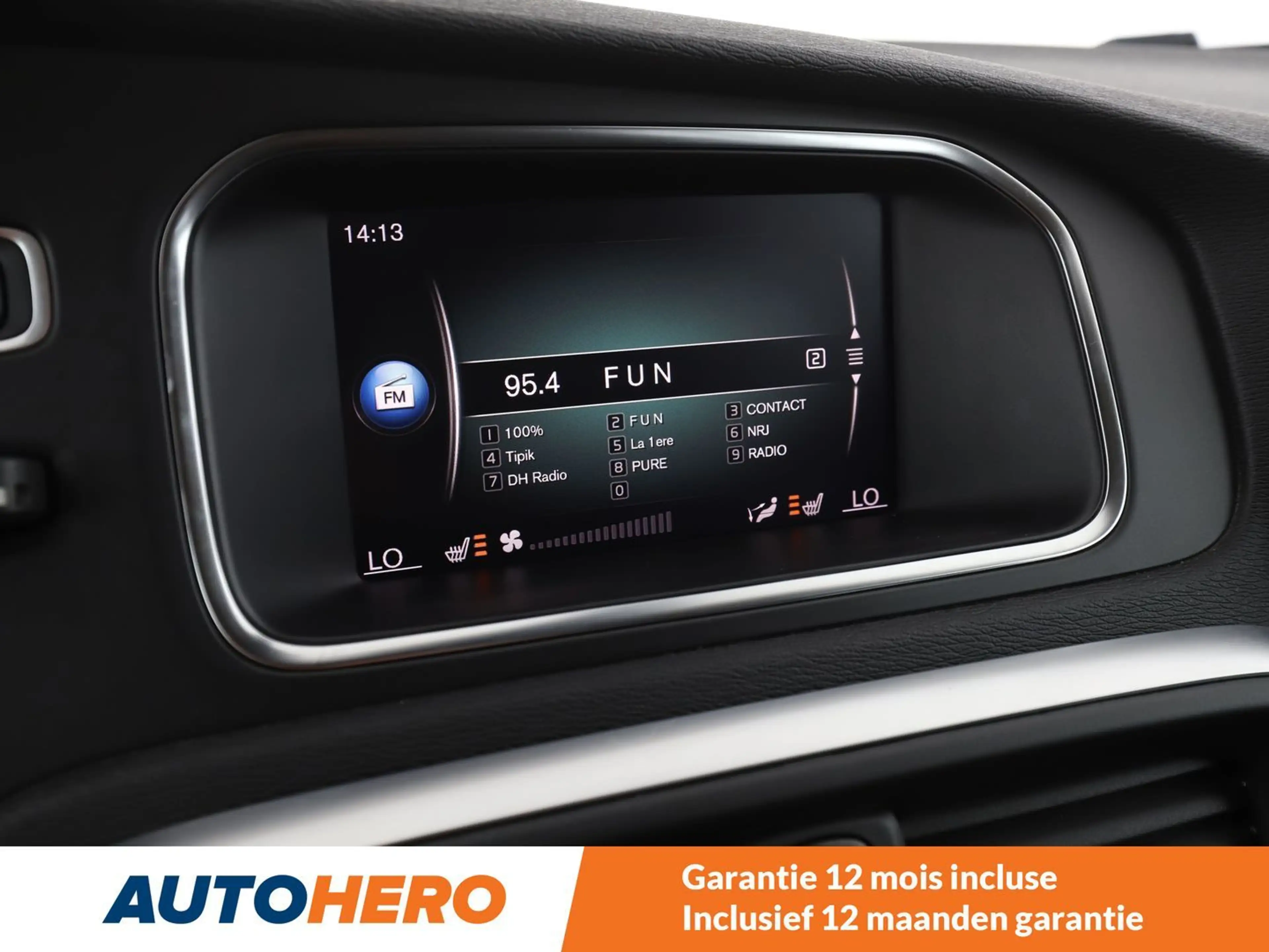 Volvo V40 Cross Country 2.0 D3 Plus — photo 7