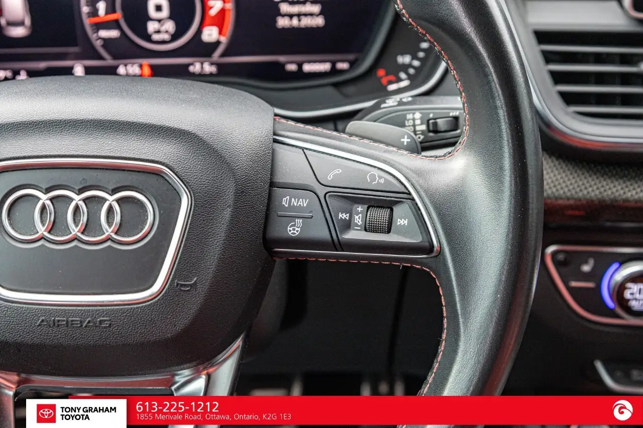 Audi SQ5 снимка Audi SQ5