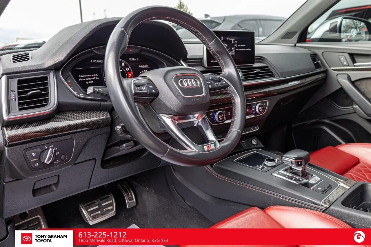 Audi SQ5 снимка Audi SQ5