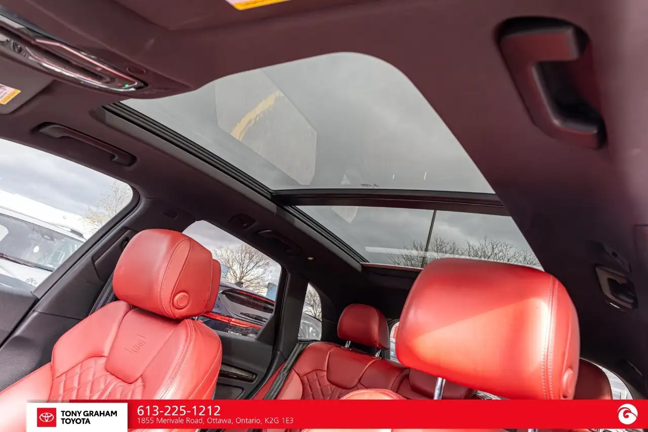 Audi SQ5 снимка Audi SQ5