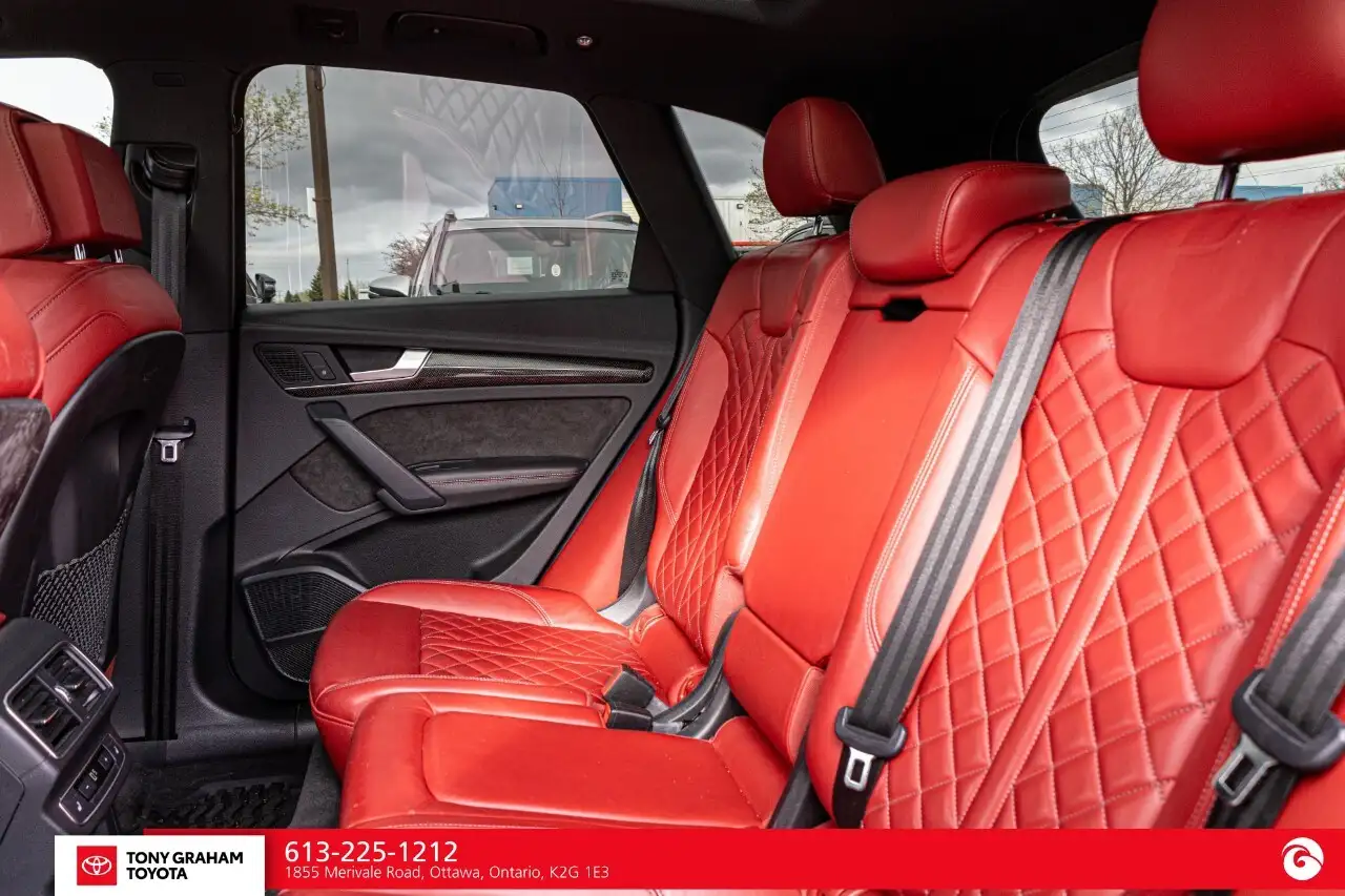 Audi SQ5 снимка Audi SQ5