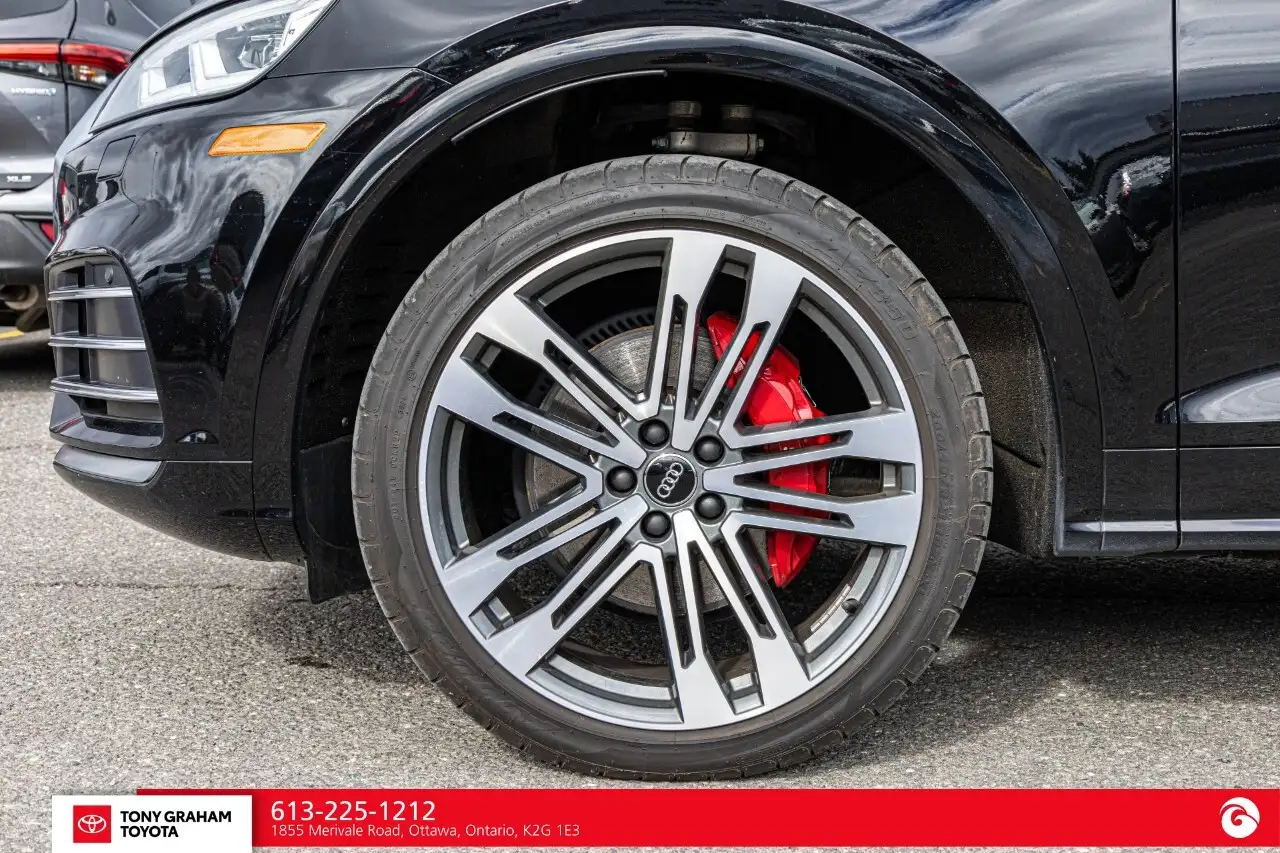 Audi SQ5 снимка Audi SQ5