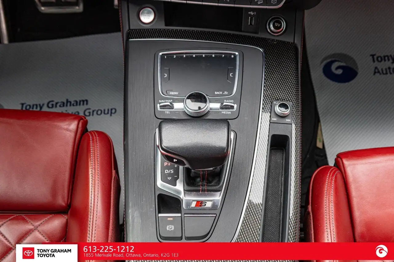 Audi SQ5 снимка Audi SQ5
