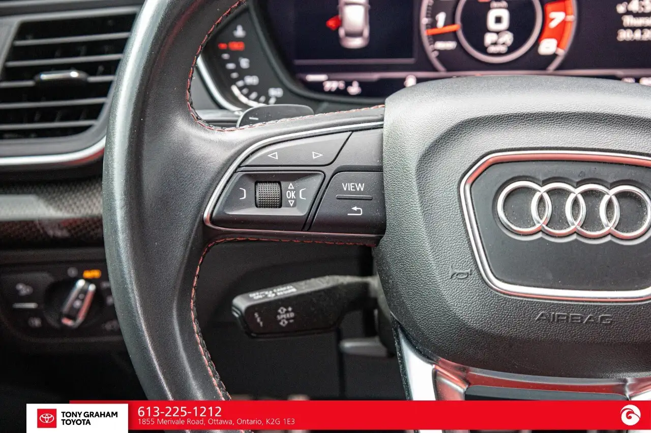 Audi SQ5 снимка Audi SQ5