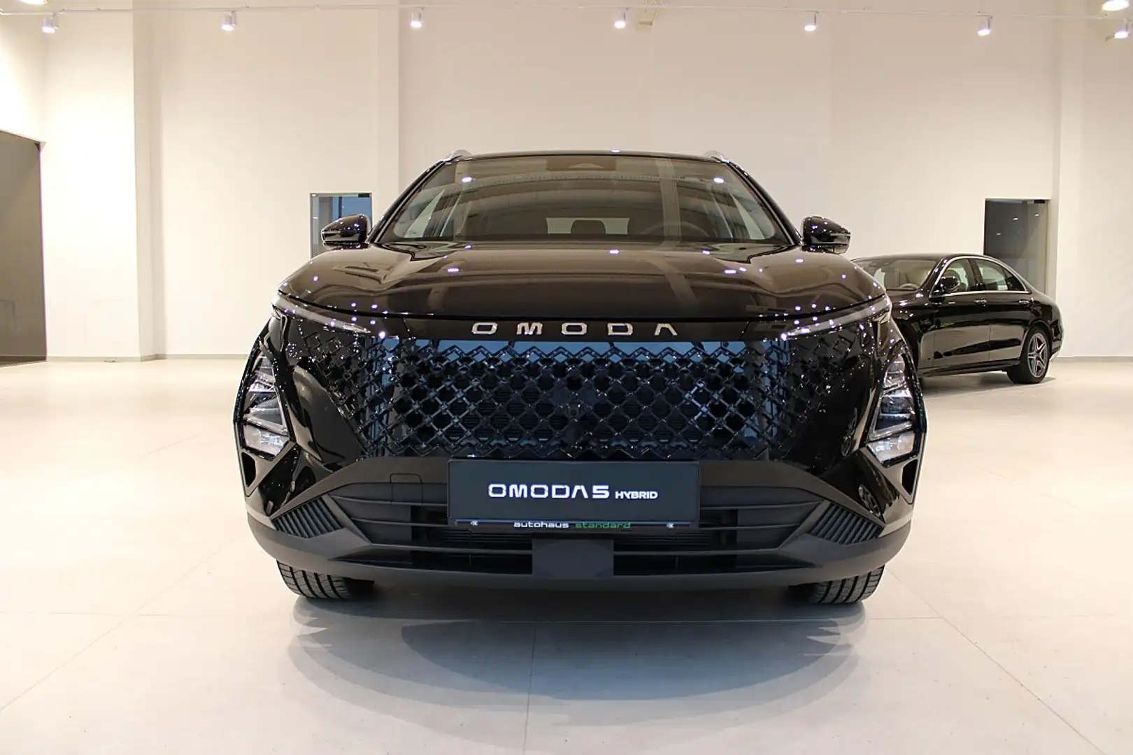 Omoda 5 HEV Premium Line Schwarz - 2