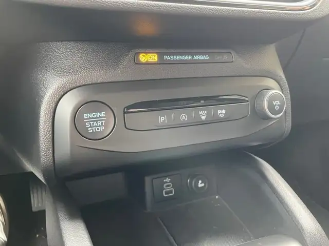 Ford Focus view 13
