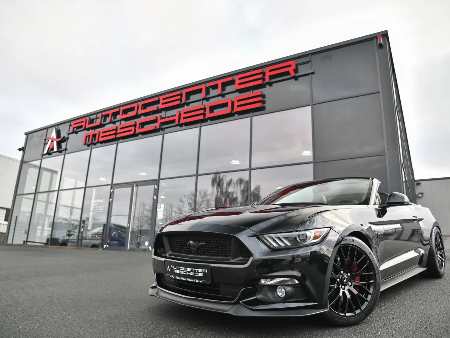 Ford Mustang Cabrio 5.0 V8 *Hentzschel EVO 2+ 476 PS* Siyah - 1