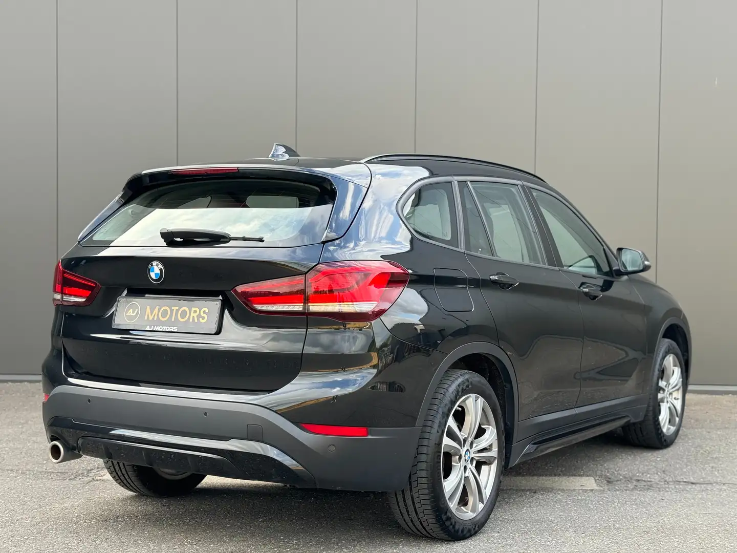 BMW X1 sDrive 18i 136cv - Sport Line - Facelift - LED Noir - 2