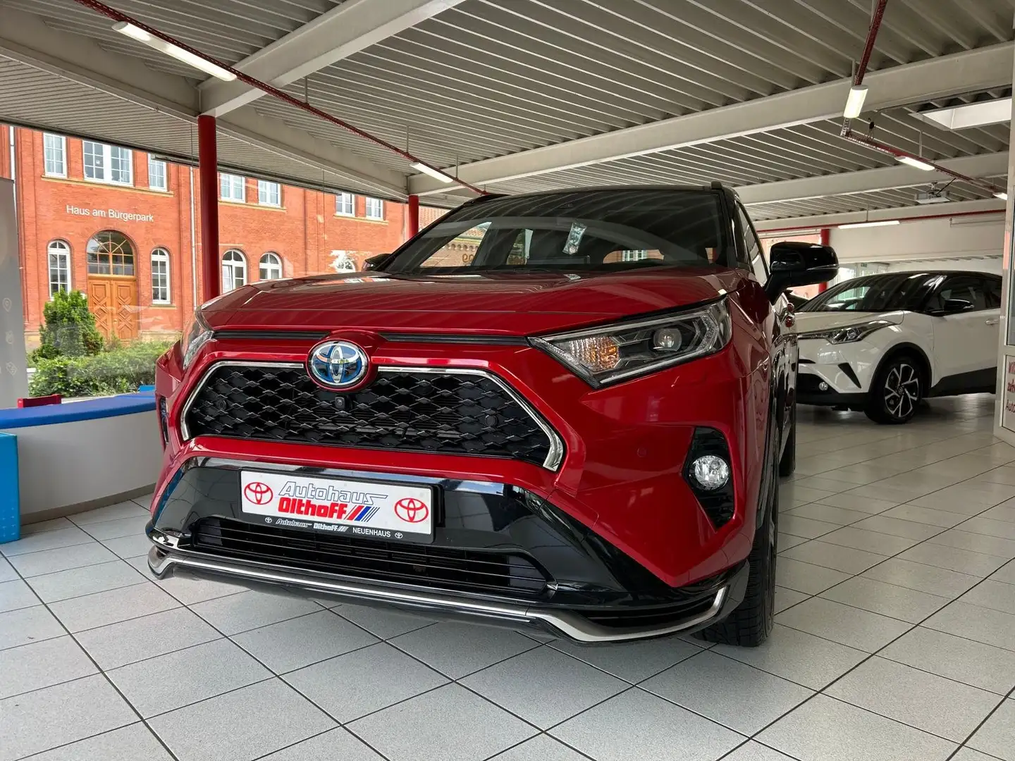Toyota RAV 4 Plug-in Hybrid 4x4 Rot - 1