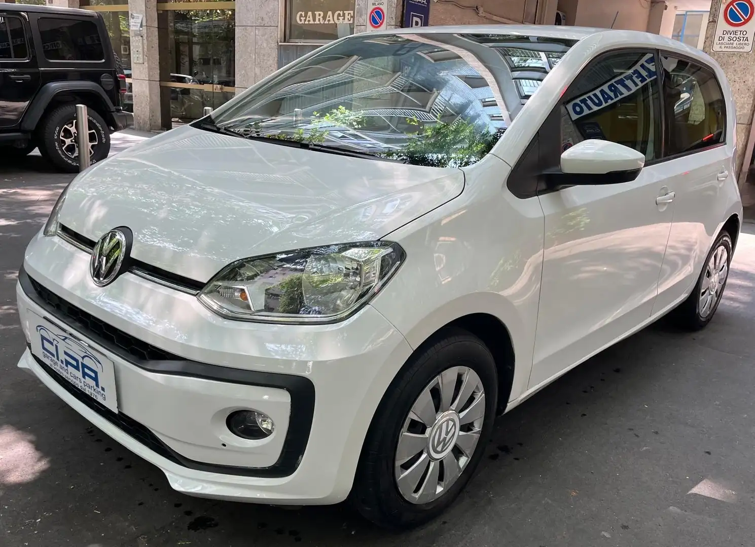 Volkswagen up! up! 5p 1.0 Move 60cv Bianco - 1
