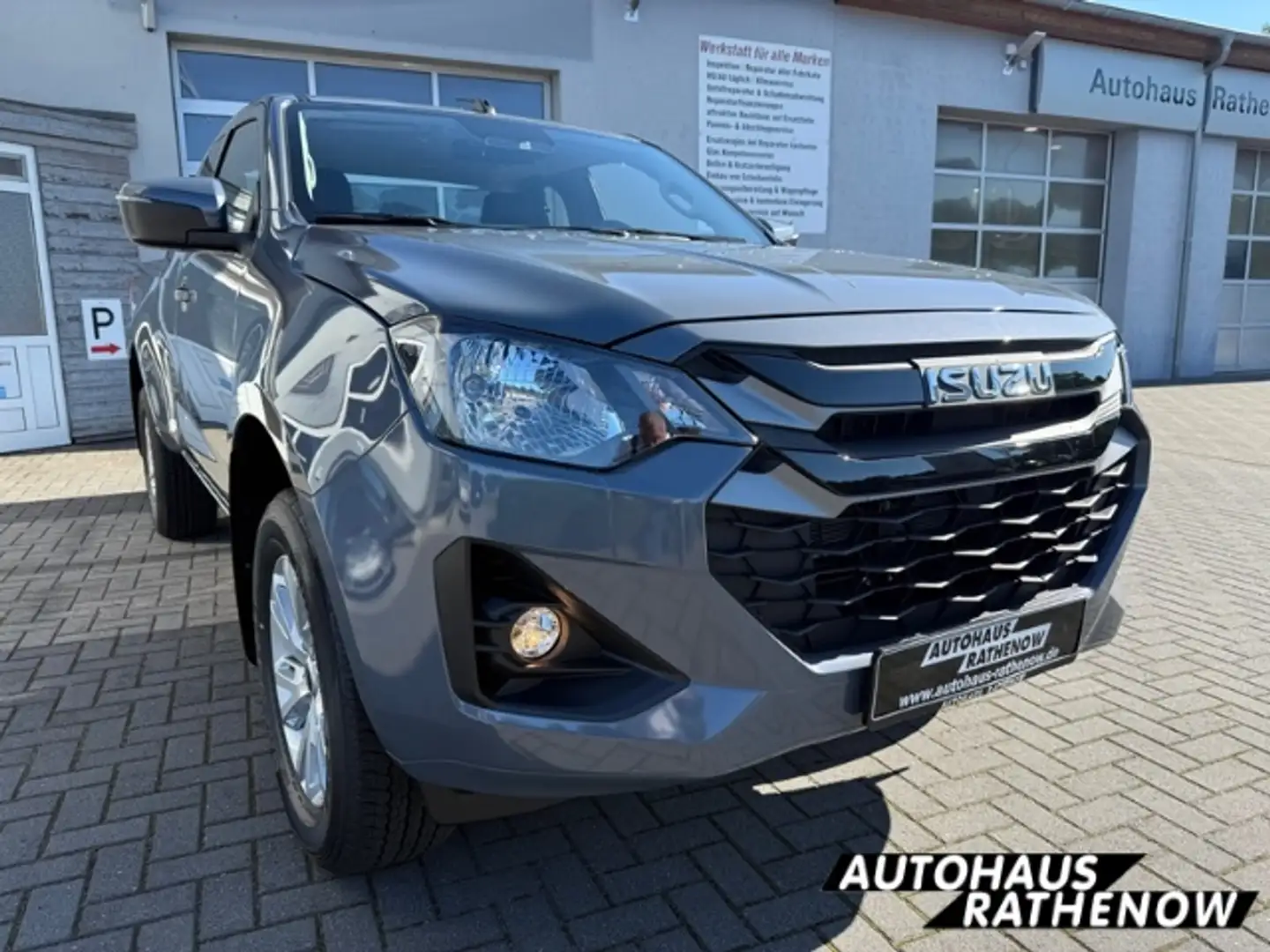 Isuzu D-Max Space Cab 4WD L 1.9 TD EU6e Totwinkelassistent Spu Gris - 1