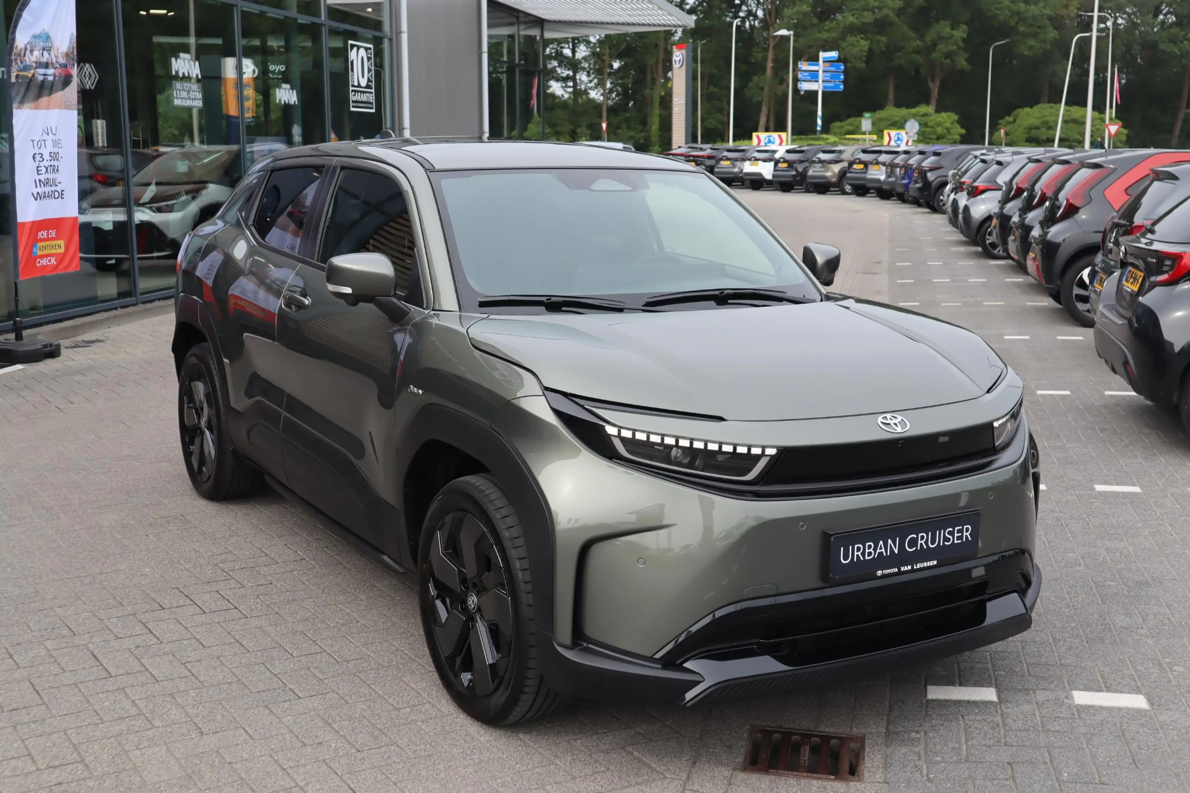 Toyota Urban Cruiser EXECUTIVE 61kWh NIEUW&DIRECT LEVERBAAR! PANODAK JB — photo 8