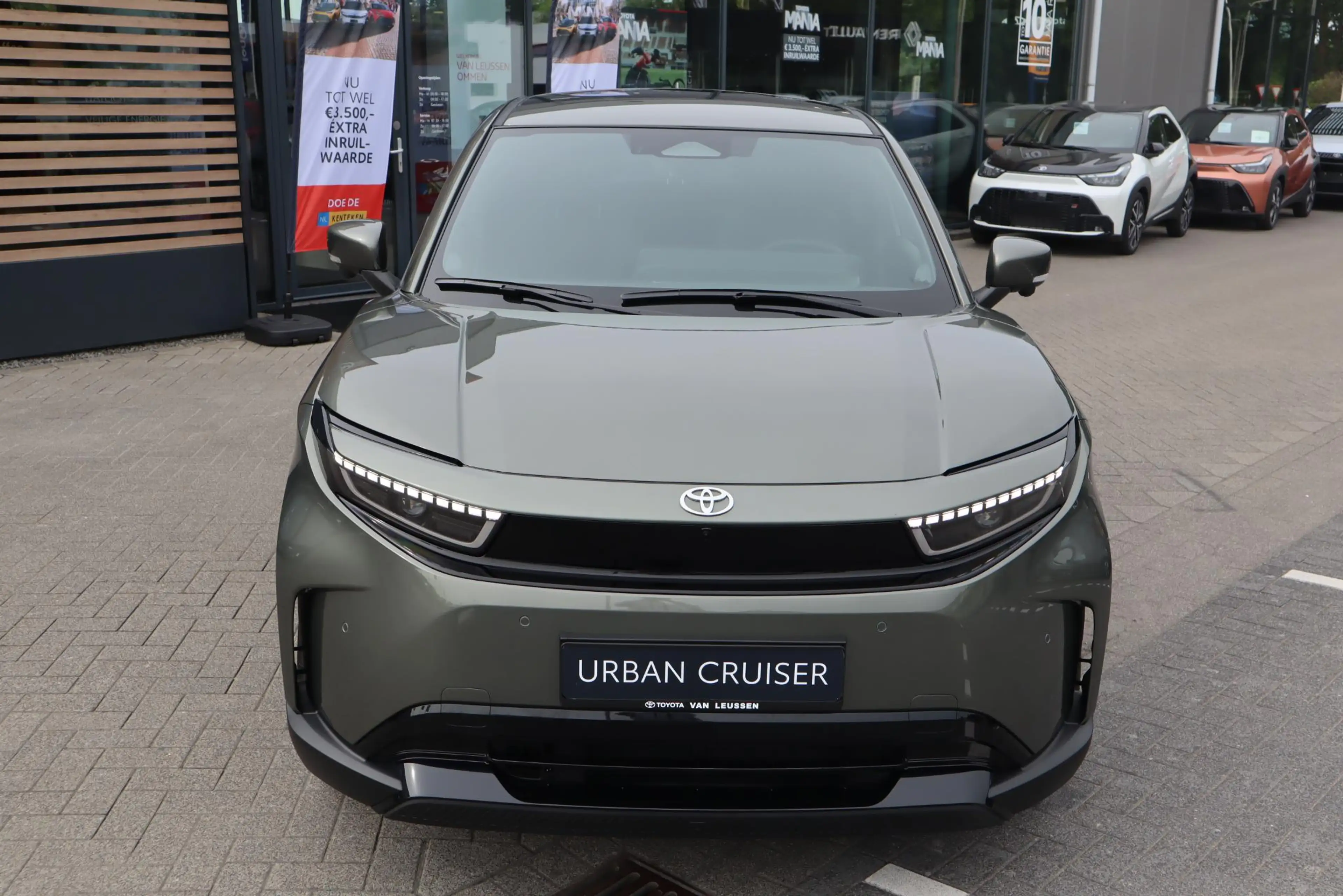 Toyota Urban Cruiser EXECUTIVE 61kWh NIEUW&DIRECT LEVERBAAR! PANODAK JB — photo 9