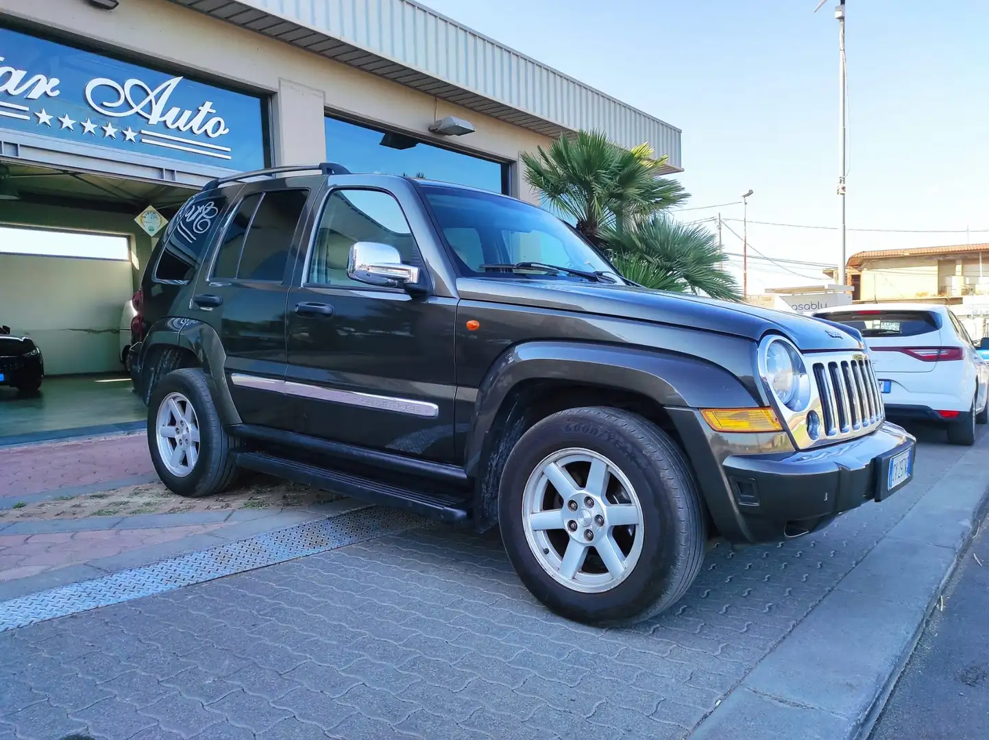 Jeep Cherokee 2.8 CRD Limited Grigio - 2