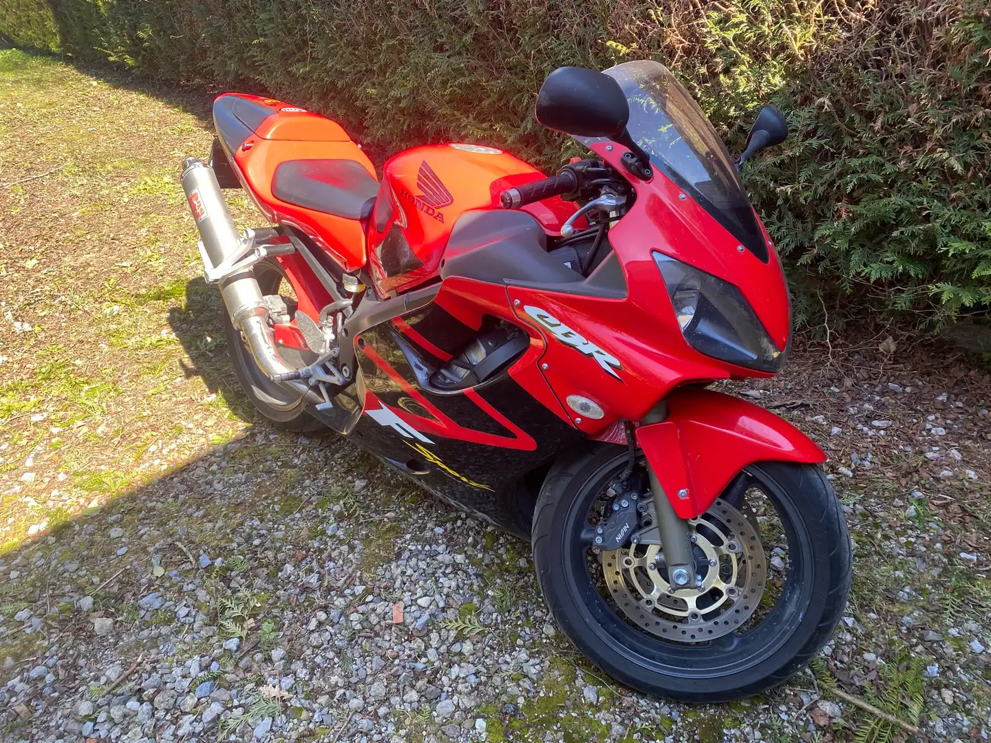 Honda CBR 600 Rojo - 2