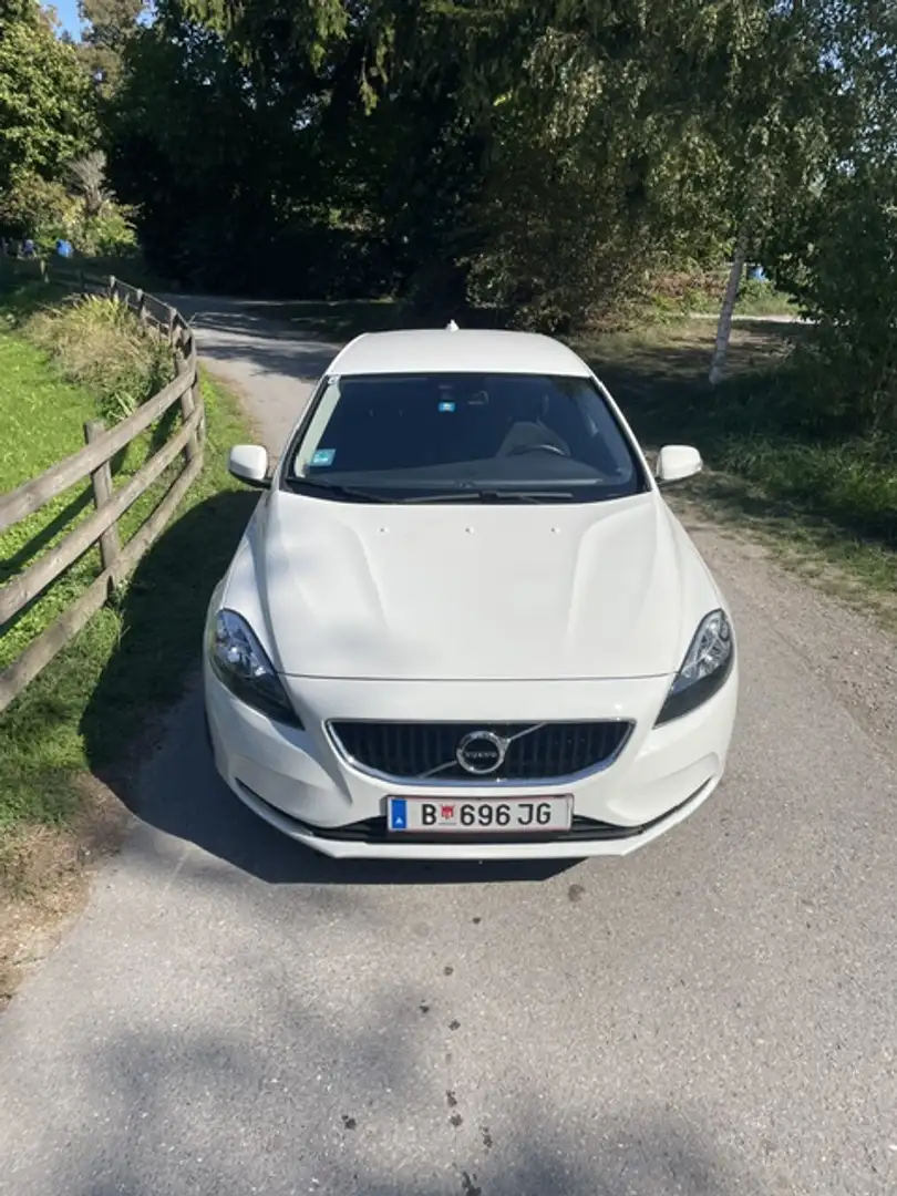 Volvo V40 V40 D2 Kinetic Kinetic Weiß - 1