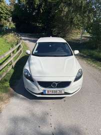 V40 D2 Kinetic Kinetic