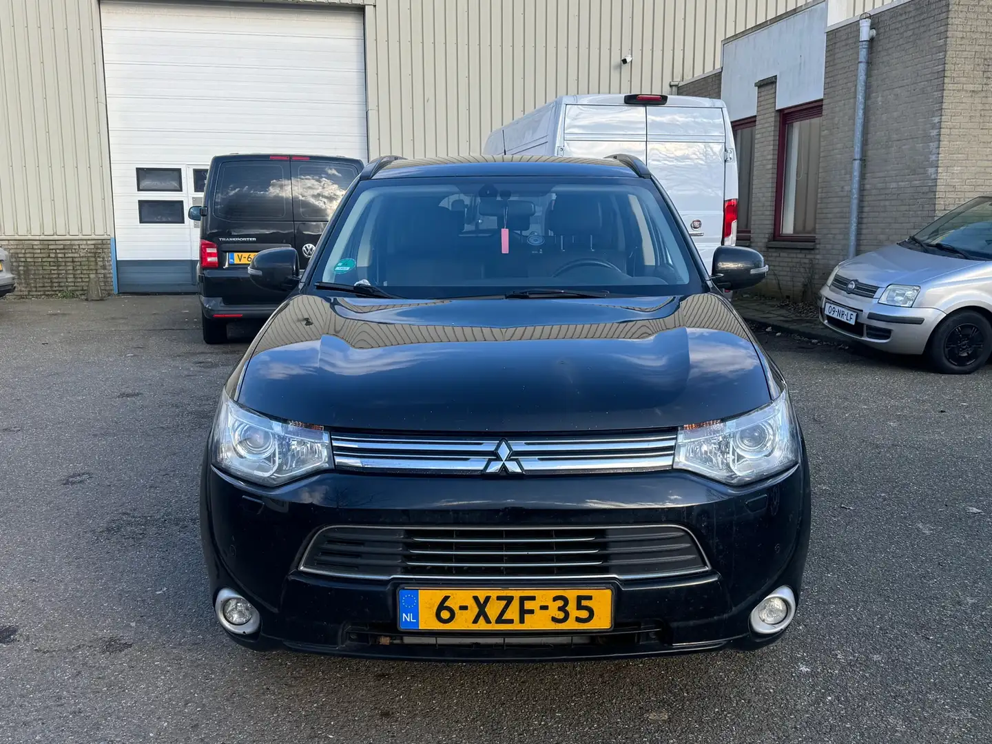 Mitsubishi Outlander 2.0 PHEV Executive Edition | Clima | Navi | MOTOR Fekete - 2